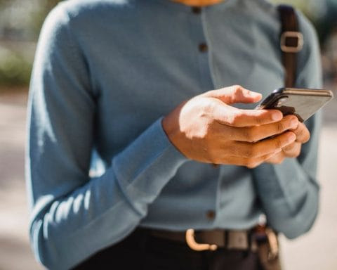 Wie belt mij met het nummer +32 2 580 20 57
