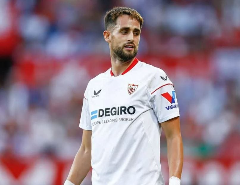 Wie is de vriendin van voetballer Adnan Januzaj